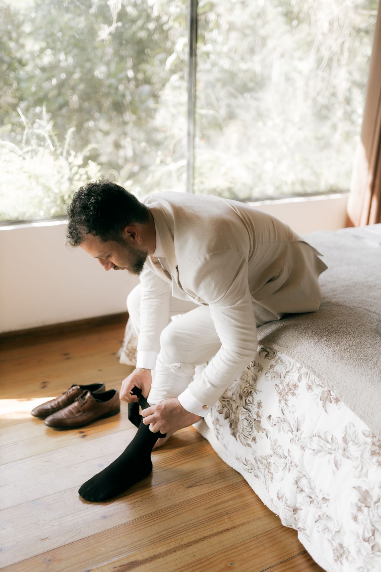 Man getting ready and preparing for a date