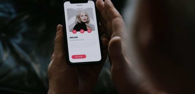 Person using an online dating app safely on a smartphone
